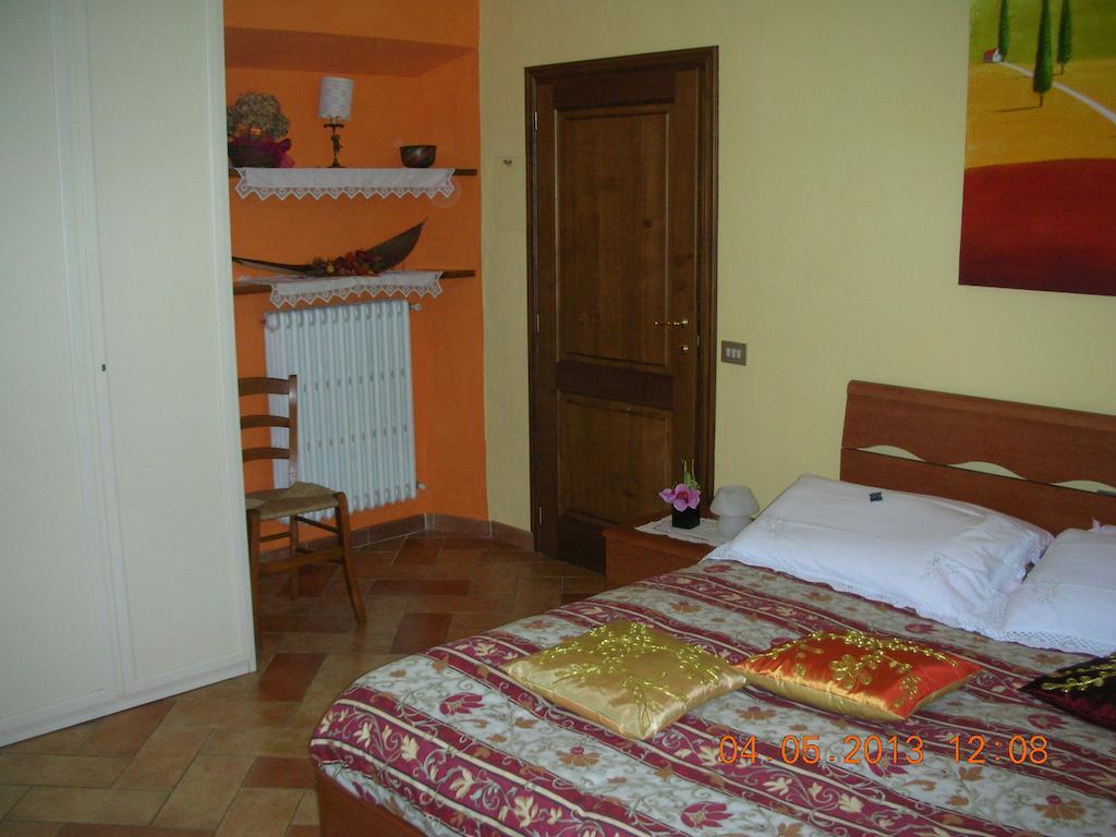 Casa Vacanze Bellavista Сан-Кашиано-ин-Валь-ди-Пеза Номер фото